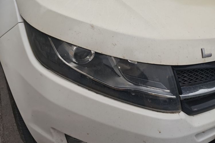 陆风X7 2015款 2.0T 全景尊贵版车身外观6006