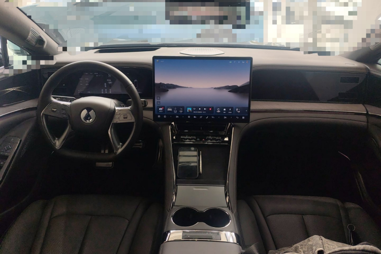 腾势Z9 2024款 1100km 四驱Ultra版中控内饰12