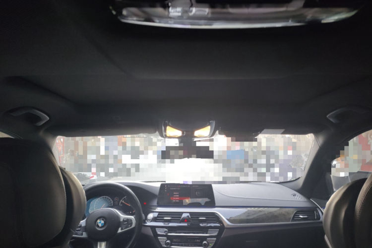 宝马5系 2018款 525Li M运动套装局部细节22