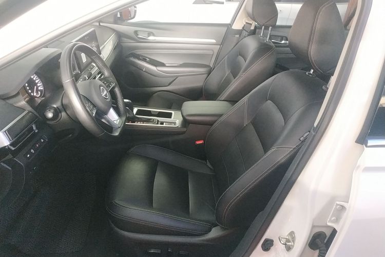 日产 天籁 2022款 2.0L XL-TLS 悦享版局部细节19