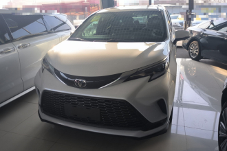 丰田 格瑞维亚 2026款 2.5L混动 尊贵PLUS四驱版