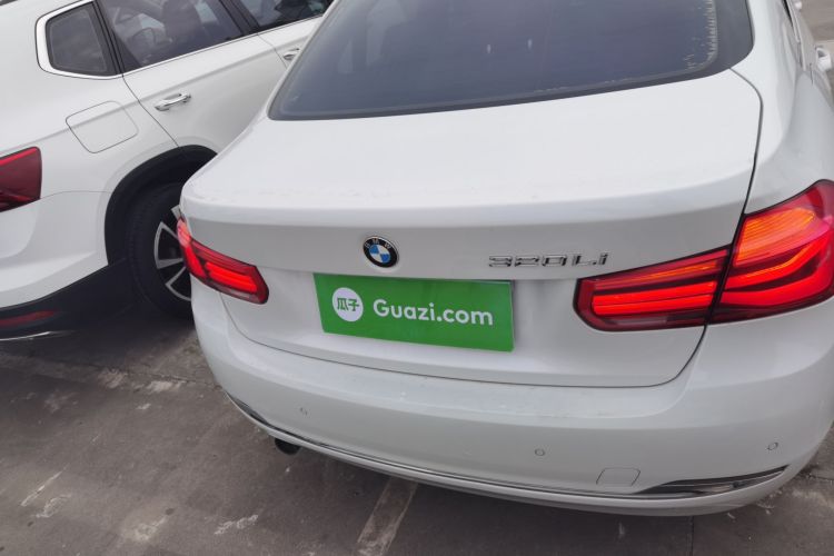 宝马3系 2016款 320Li 进取型车身外观6