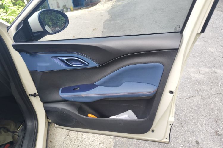 比亚迪 海鸥 2025款 305km 活力版中控内饰7005