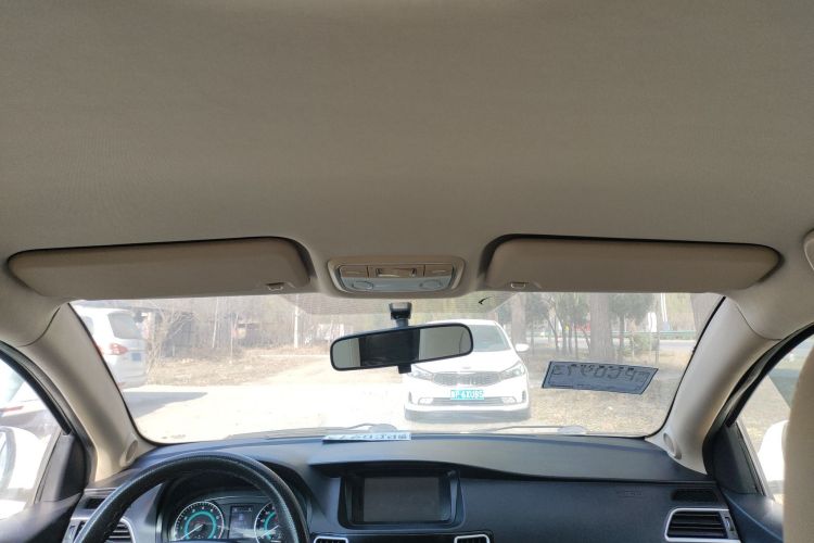 长城C30 2015款 1.5L AMT舒适型中控内饰22