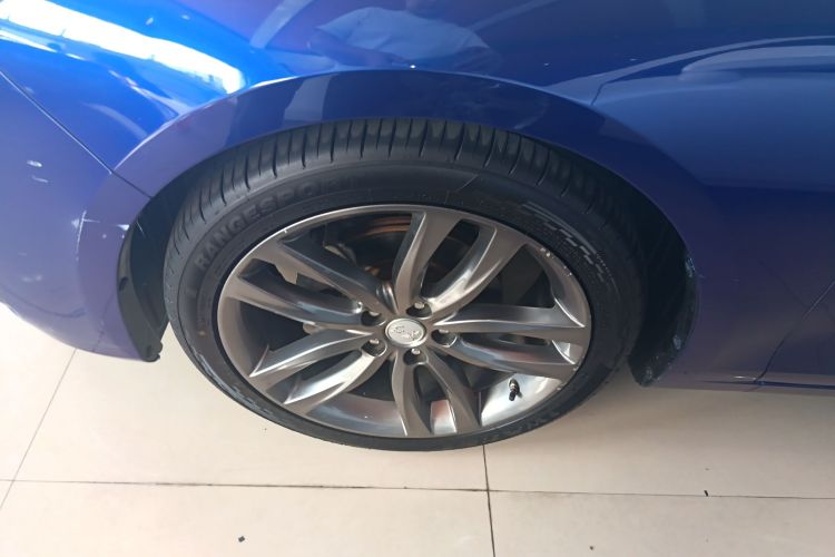 红旗H5 2018款 30TD 智联韵动版车身外观6007