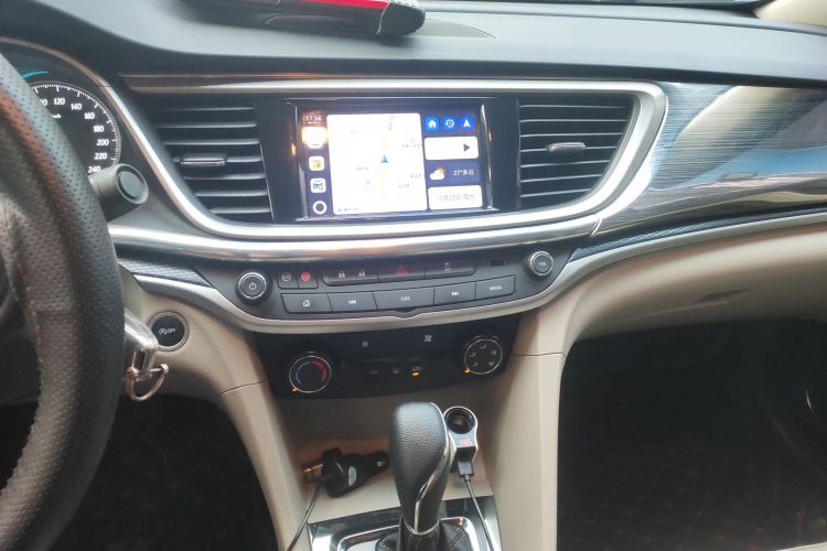 别克 英朗 2021款 典范 1.5L 自动精英型中控内饰16