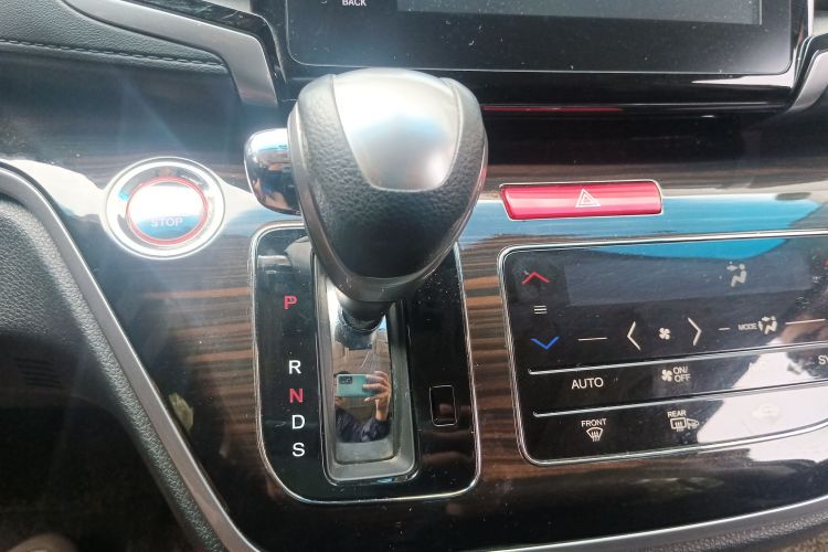 本田 奥德赛 2018款 2.4L 至尊版局部细节18