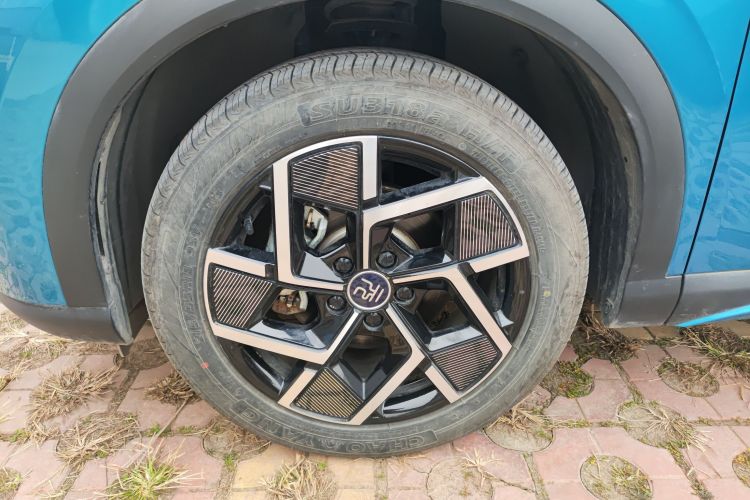 比亚迪 元PLUS 2023款 冠军版 510KM 超越型车身外观6007