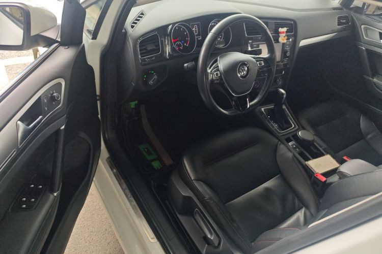 大众 高尔夫 2018款 1.6L 自动舒适型中控内饰20