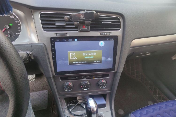 大众 高尔夫 2016款 1.6L 自动时尚型中控内饰16