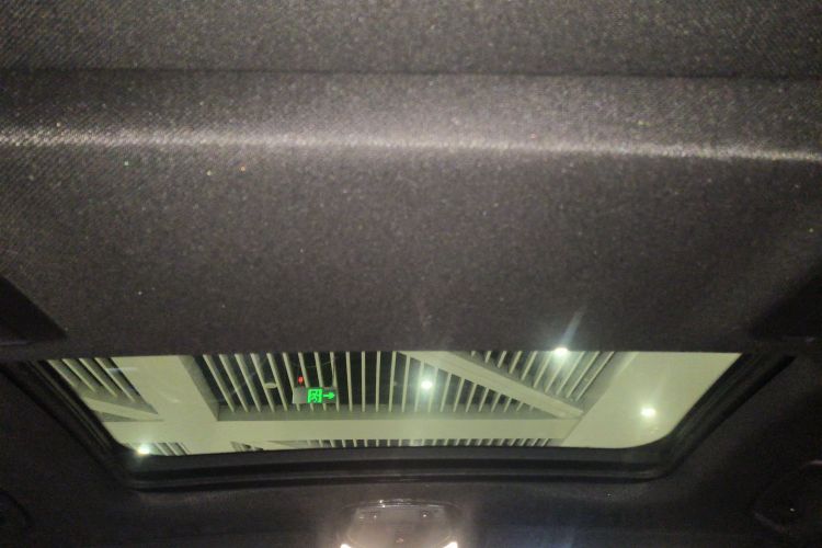 宝马5系 2018款 改款 530Li xDrive M运动套装局部细节22