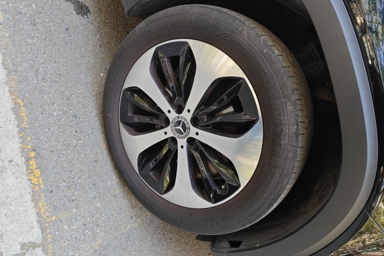 奔驰GLB 2021款 GLB 200 时尚型车身外观6007