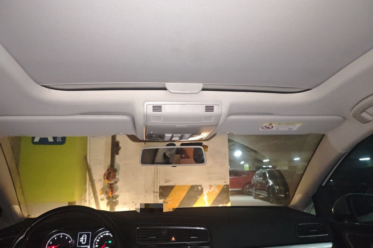 大众 高尔夫 2018款 1.6L 自动舒适型中控内饰22