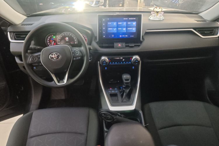 丰田 RAV4荣放 2021款 2.0L CVT两驱风尚版中控内饰12