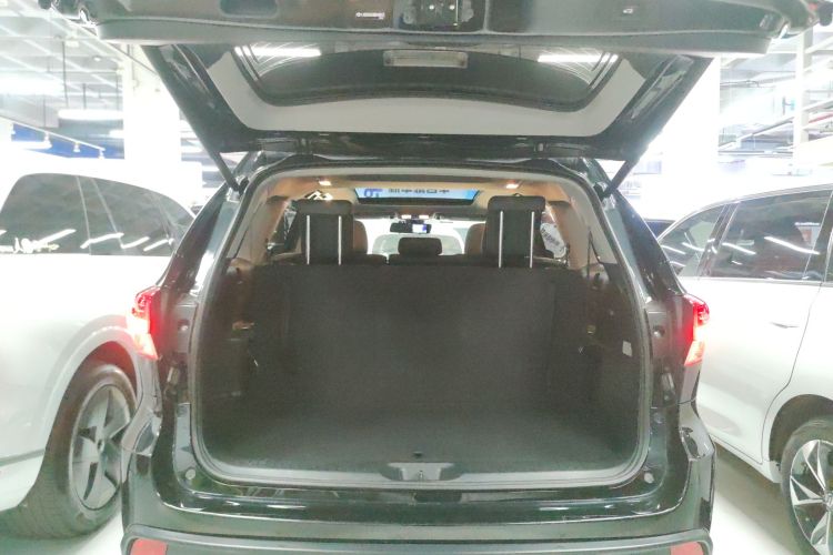 丰田 汉兰达 2021款 2.0T 四驱豪华版 7座局部细节23