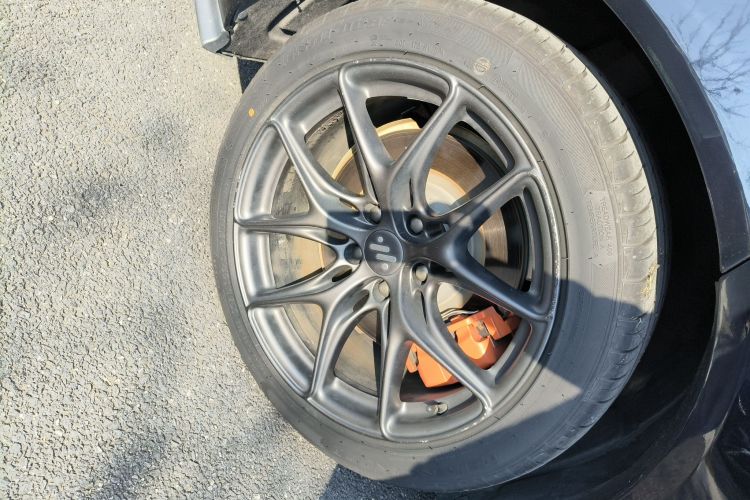 智己汽车 智己L6 2024款 Max 超强性能版车身外观6008