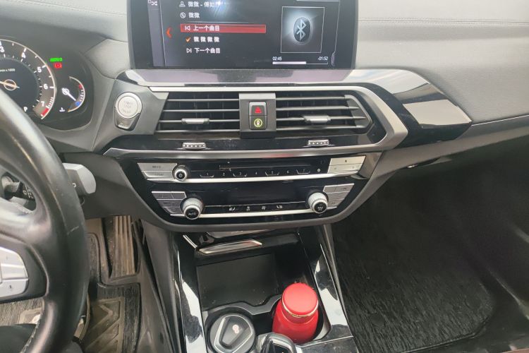 宝马X3 2018款 xDrive25i 豪华套装 国V中控内饰16