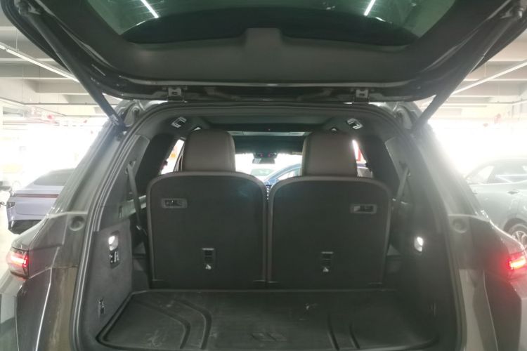 理想汽车 理想L9 2022款 Max局部细节23