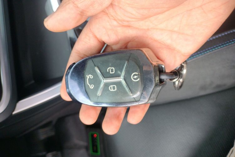 领克01 EM-P 2018款 1.5T PHEV 劲 国V中控内饰7001