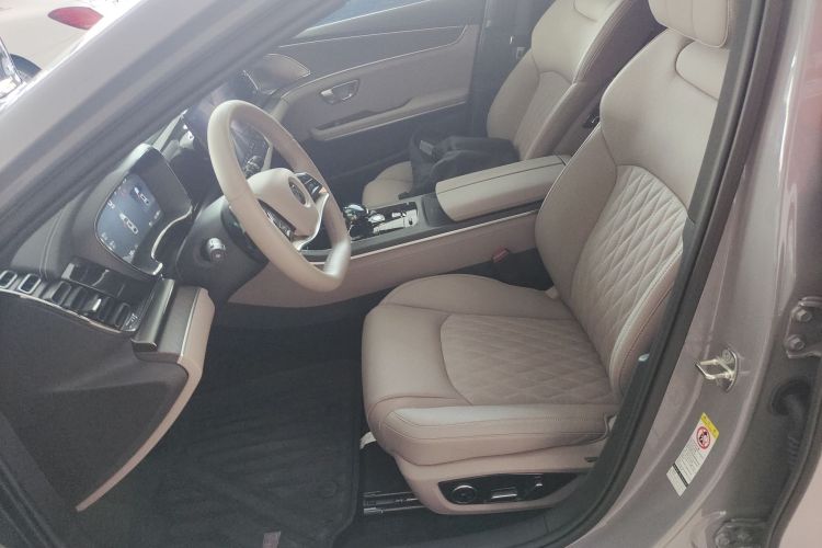 比亚迪 汉 2025款 DM-i 125KM激光雷达智驾型中控内饰19