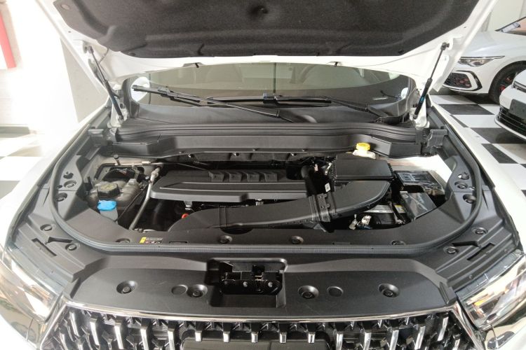 哈弗H6 2023款 国潮版 1.5T 自动都市版机舱底盘24