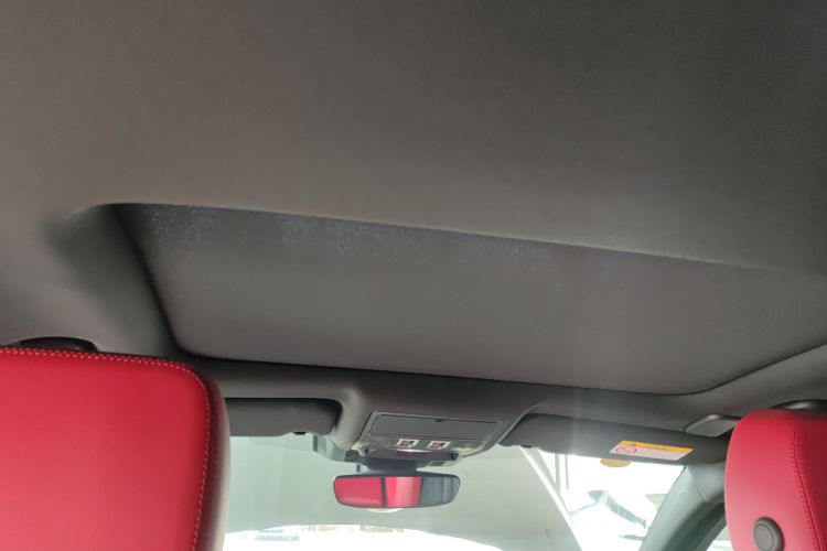 捷豹XEL 2024款 2.0T 250PS R-DYNAMIC S进取运动版局部细节22