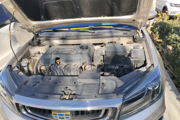 吉利汽车 帝豪 2018款 1.5L CVT向上互联版机舱底盘24