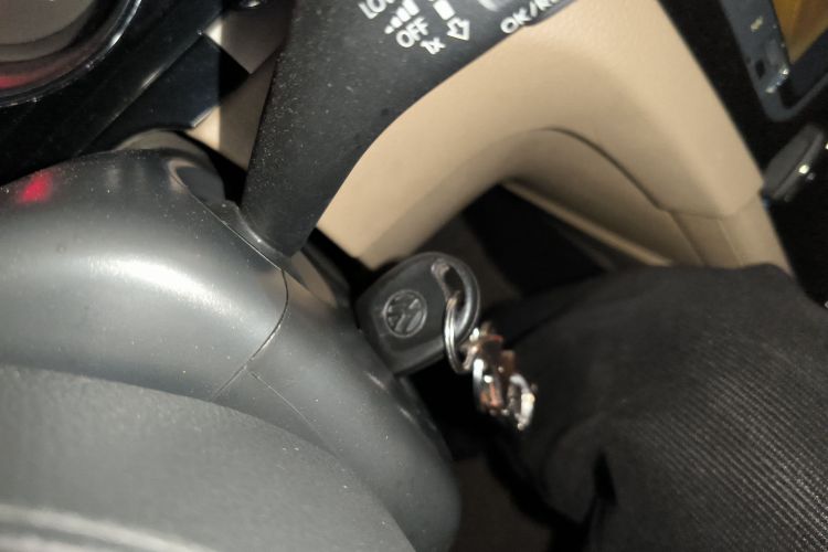 大众 宝来 2014款 1.6L 手动舒适型中控内饰11