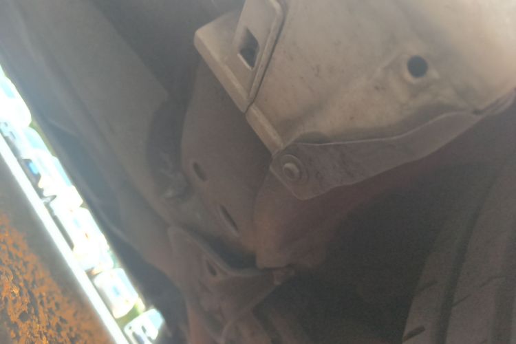 雷克萨斯ES 2015款 200 精英版局部细节9001