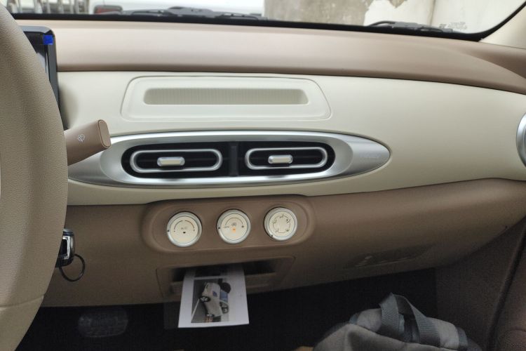 五菱汽车 宏光MINIEV 2025款 四门版 进阶款局部细节16