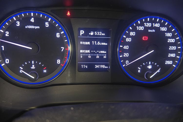 现代 名图 2017款 1.6T 自动智能型GLS 国V中控内饰15