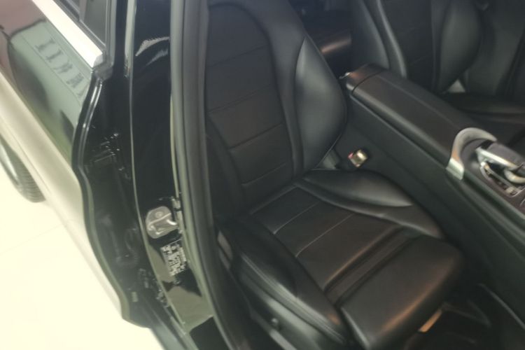 奔驰GLC 2017款 GLC 200 4MATIC局部细节41