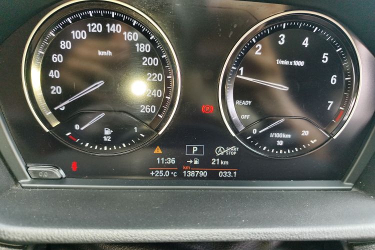 宝马X1 2019款 sDrive20Li 领先型中控内饰14