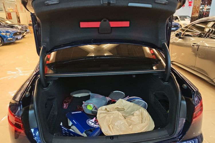 奥迪S4 2018款 S4 3.0TFSI机舱底盘23