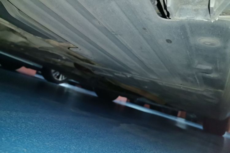 宝马3系 2014款 320Li 时尚型局部细节9002