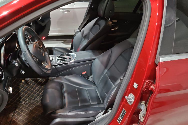 奔驰C级 2017款 改款 C 200 L 运动版局部细节19