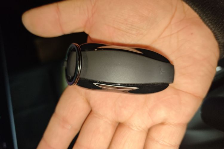 特斯拉 Model Y 2022款 改款 后轮驱动版中控内饰11