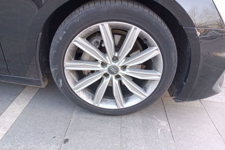 奥迪A6L 2020款 45 TFSI 臻选动感型车身外观10