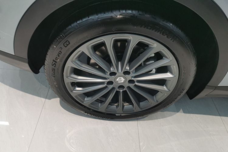 零跑汽车 零跑C11 2024款 纯电 580尊享版车身外观6008