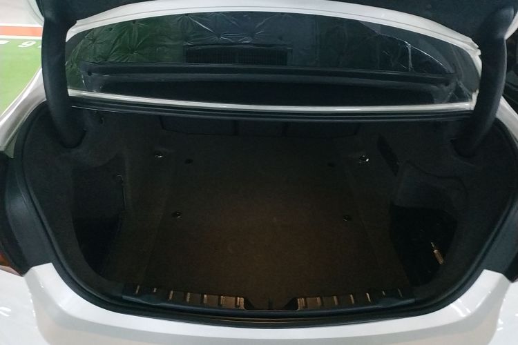 宝马3系 2016款 320Li 时尚型局部细节23