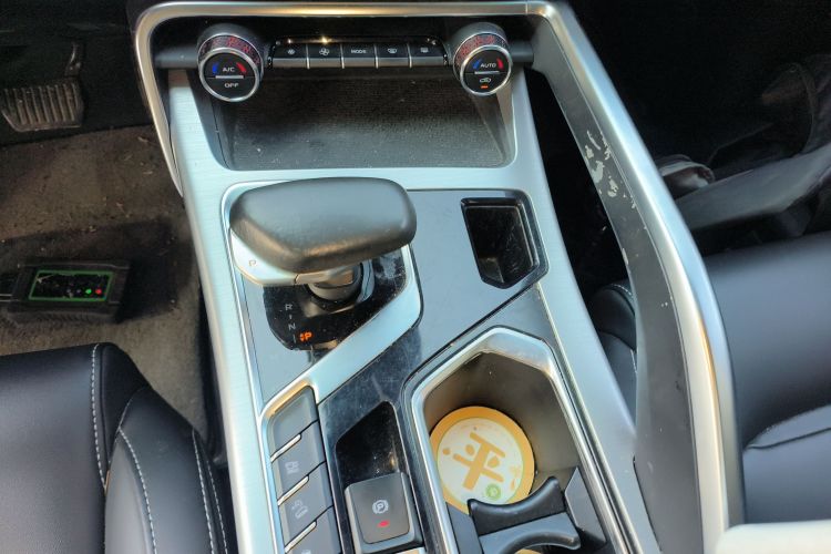 吉利汽车 星越 2019款 300T 耀星者局部细节18