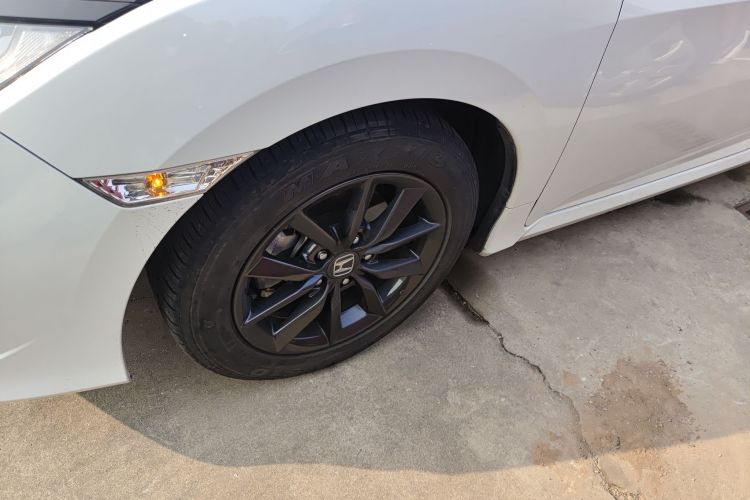 本田 思域 2019款 180TURBO CVT尚擎版 国VI车身外观6007