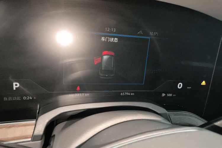 大众 途锐 2022款 3.0TSI 锐享版 曜黑运动套装中控内饰14