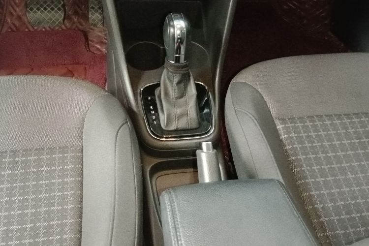 大众 Polo 2018款 1.5L 自动安享型中控内饰18