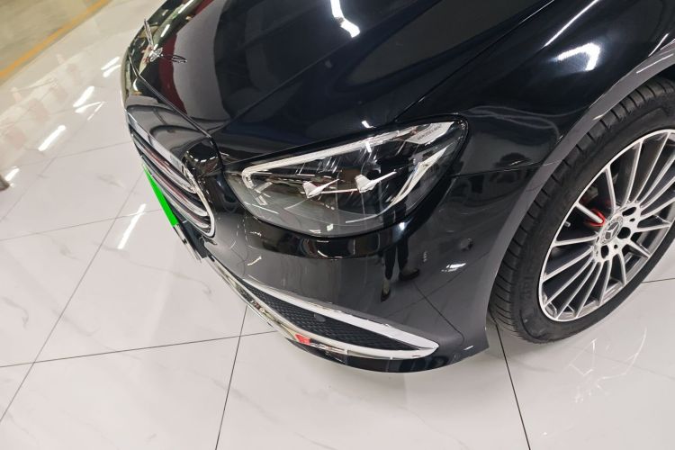 奔驰E级 2023款 E 260 L局部细节36