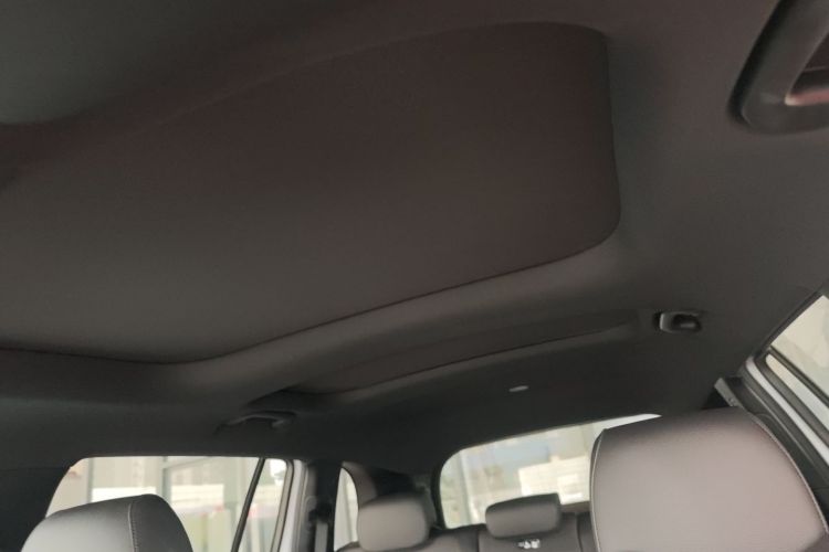 奔驰GLB 2020款 GLB 180 时尚型局部细节22