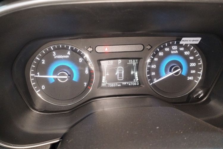 东风风光 风光580 2021款 改款 ☆星版 1.5T 自动豪华型局部细节14