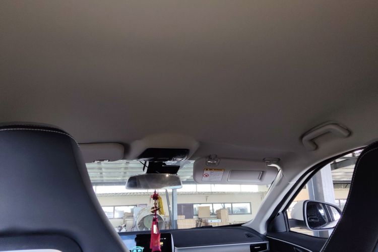 哪吒汽车 哪吒U 2021款 Pro 400 巡航版中控内饰22