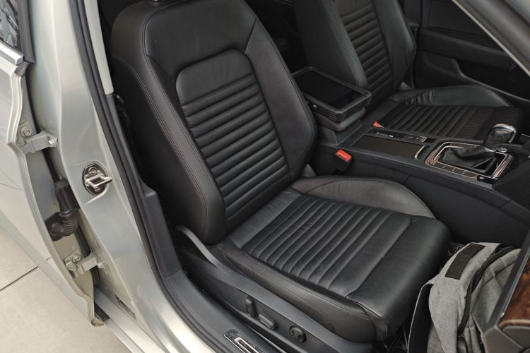 大众 迈腾 2018款 改款 330TSI DSG 豪华型局部细节41