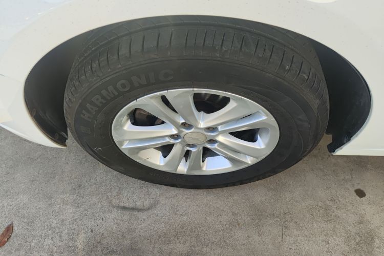 雪佛兰 科鲁兹 2015款 1.5L 经典 SL MT车身外观6007